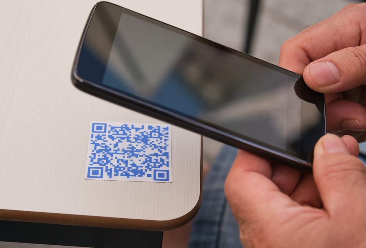 qr code shop counter