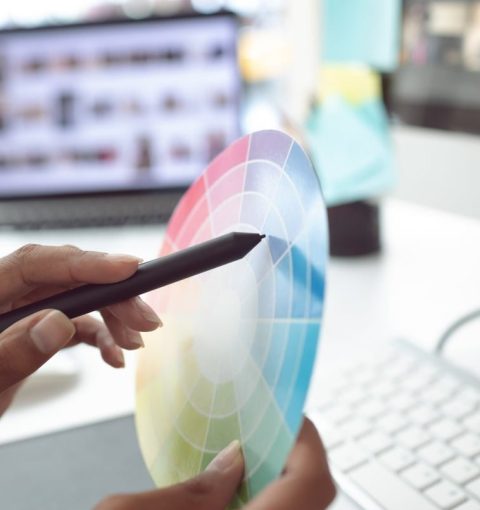 How to Design a Logo in Illustrator: A Step-by-Step Beginner Workflow